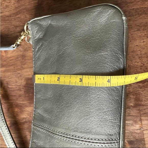 Gold GB Bag - Picture 6 of 7